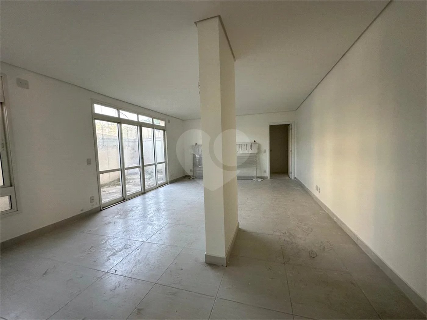 Apartamento à venda com 5 suítes em Santana, São Paulo, SP
