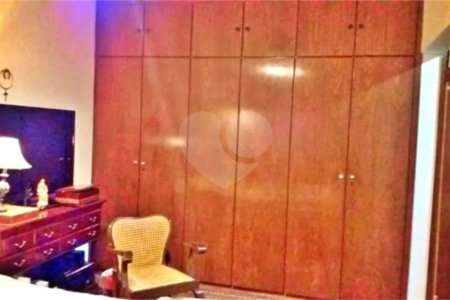 Apartamento à venda com 3 quartos, sendo 1 suíte, em Vila Andrade, São Paulo, SP