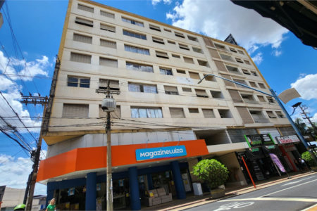 Apartamento à venda com 2 quartos, sendo 1 suíte, no Centro, Araraquara, SP