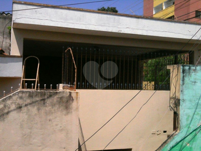 Casa à venda com 4 quartos em Parque Peruche, São Paulo, SP