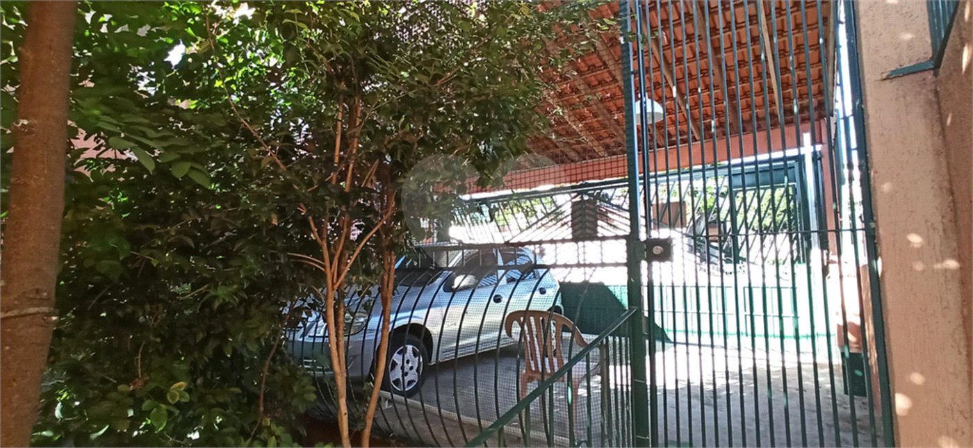 Casa Térrea à venda com 3 quartos, sendo 2 suítes, em Vila Irmãos Arnoni, São Paulo, SP