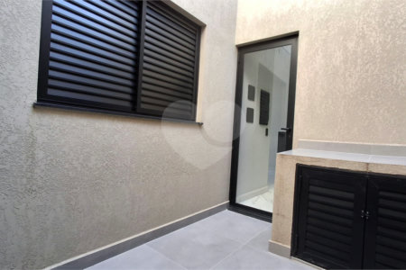 Casa à venda com 3 quartos, sendo 1 suíte,  no condomínio Horto Florestal 1, Sorocaba - SP