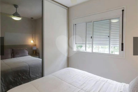 Apartamento à venda com 2 quartos, sendo 1 suíte,  em Vila Andrade, São Paulo, SP