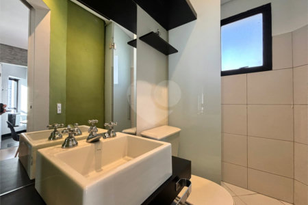 Cobertura duplex com 90 m², perfeita para quem busca conforto, privacidade e uma excelente localização.