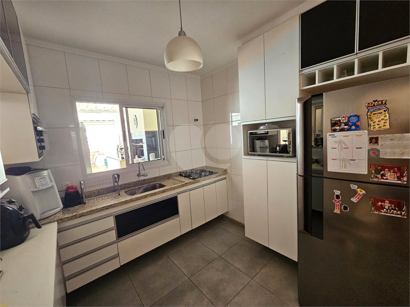 Casa à venda com 4 quartos, sendo 2 suítes,  no condomínio Jd Portugal, Sorocaba - SP
