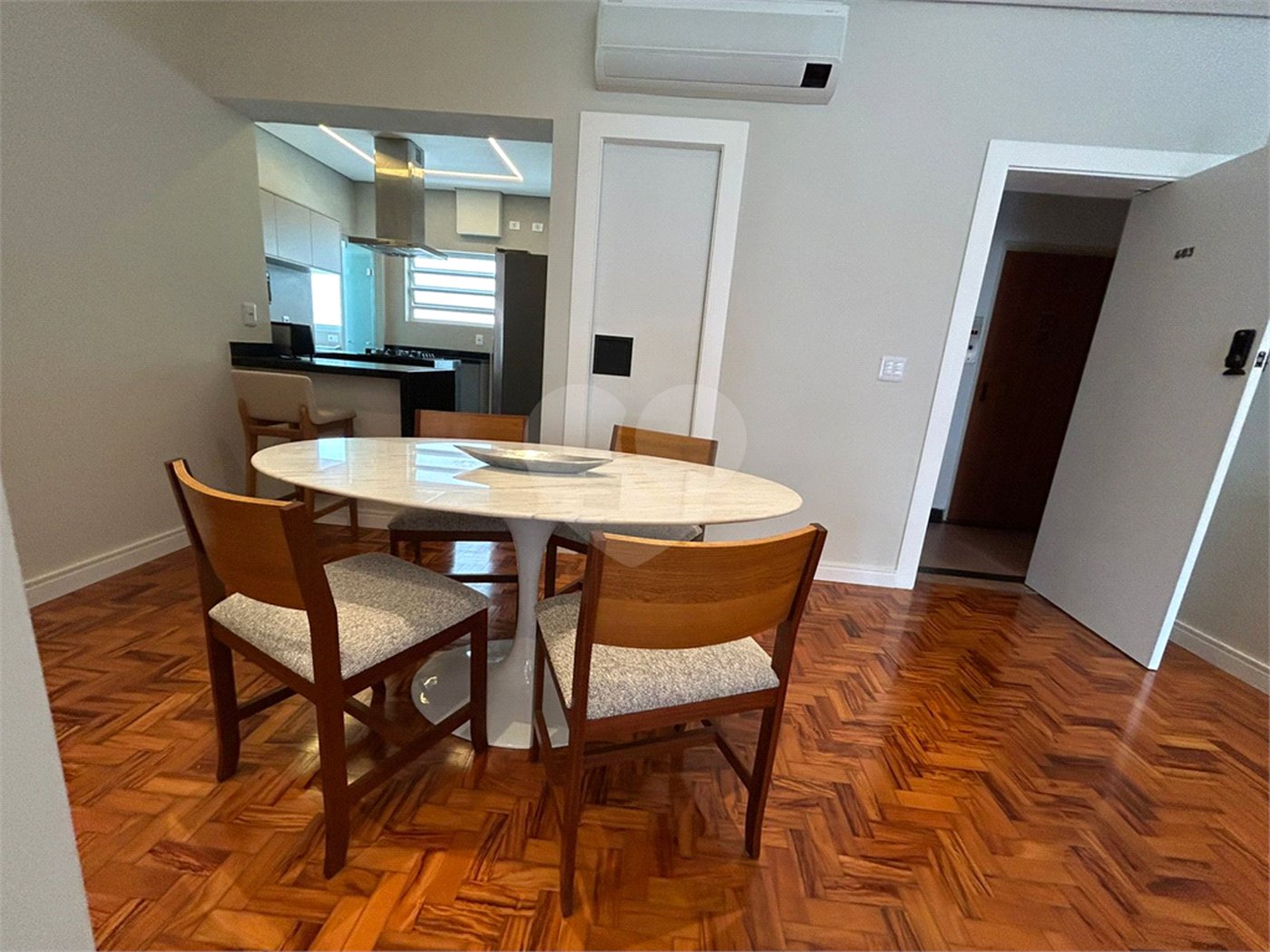 Apartamento à venda com 2 quartos, sendo 1 suíte, em Cerqueira César, São Paulo, SP