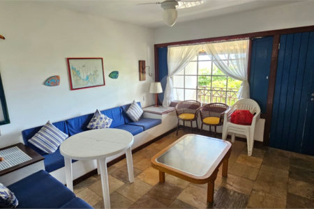 Casa em condomínio à venda ou para alugar com 3 quartos, sendo 2 suítes,  em Praia Rasa, Armação dos Búzios, RJ