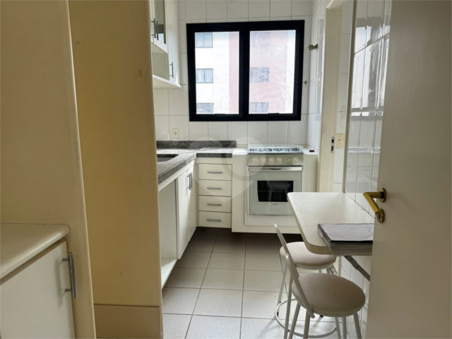 Apartamento à venda com 2 quartos, sendo 1 suíte,  em Santana, São Paulo, SP