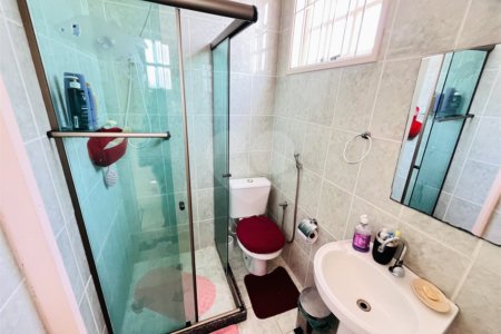 Casa à venda com 3 quartos, sendo 1 suíte, em Campo Grande, Rio de Janeiro, RJ