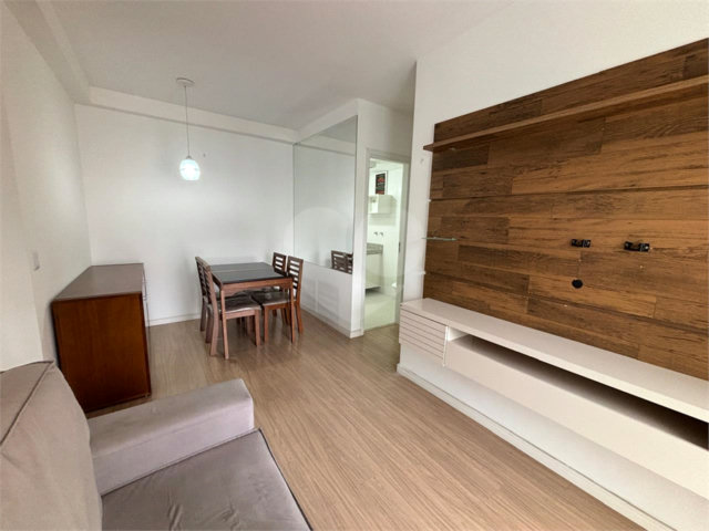 Apartamento à venda com 2 quartos, sendo 1 suíte,  em Tucuruvi, São Paulo, SP