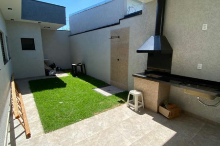 Casa à venda com 3 quartos, sendo 1 suíte, em Parque Vasconcellos, Hortolândia, SP