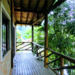 Casa à venda com 4 suítes no condomínio Estância Marambaia, Vinhedo - SP
