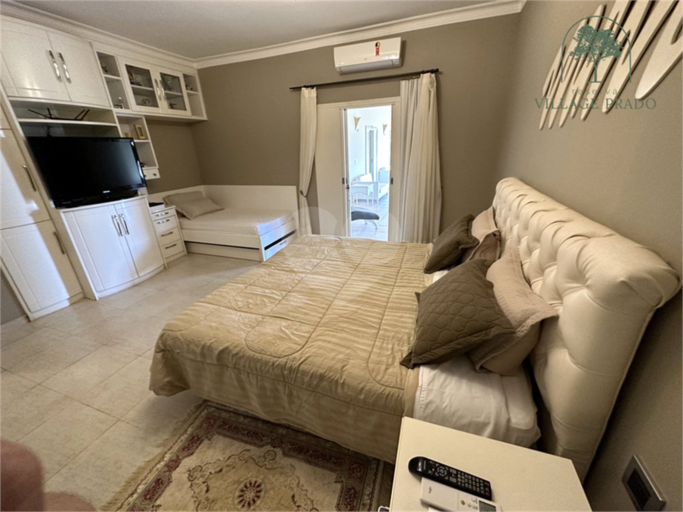 Casa à venda com 6 suítes no condomínio Reserva Village Prado, Indaiatuba - SP