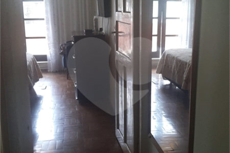 Casa à venda com 3 quartos, sendo 1 suíte,  em Vila Medeiros, São Paulo, SP