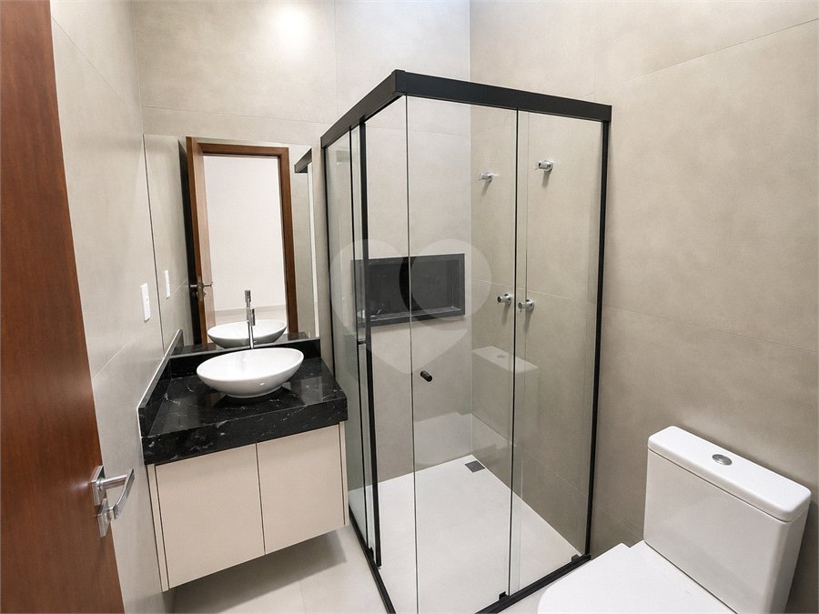 Casa à venda com 3 suítes no condomínio Residencial Chácara Ondina, Sorocaba - SP
