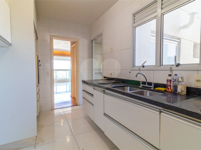 Apartamento à venda com 2 suítes em Brooklin, São Paulo, SP