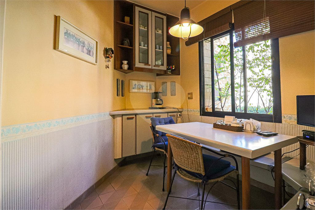 Apartamento à venda ou para alugar com 4 suítes em Jardim Vitória Régia, São Paulo, SP