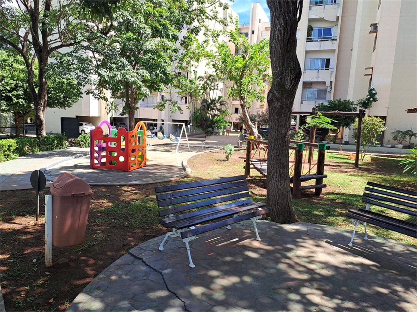 Apartamento à venda com 2 quartos em Despraiado, Cuiabá, MT