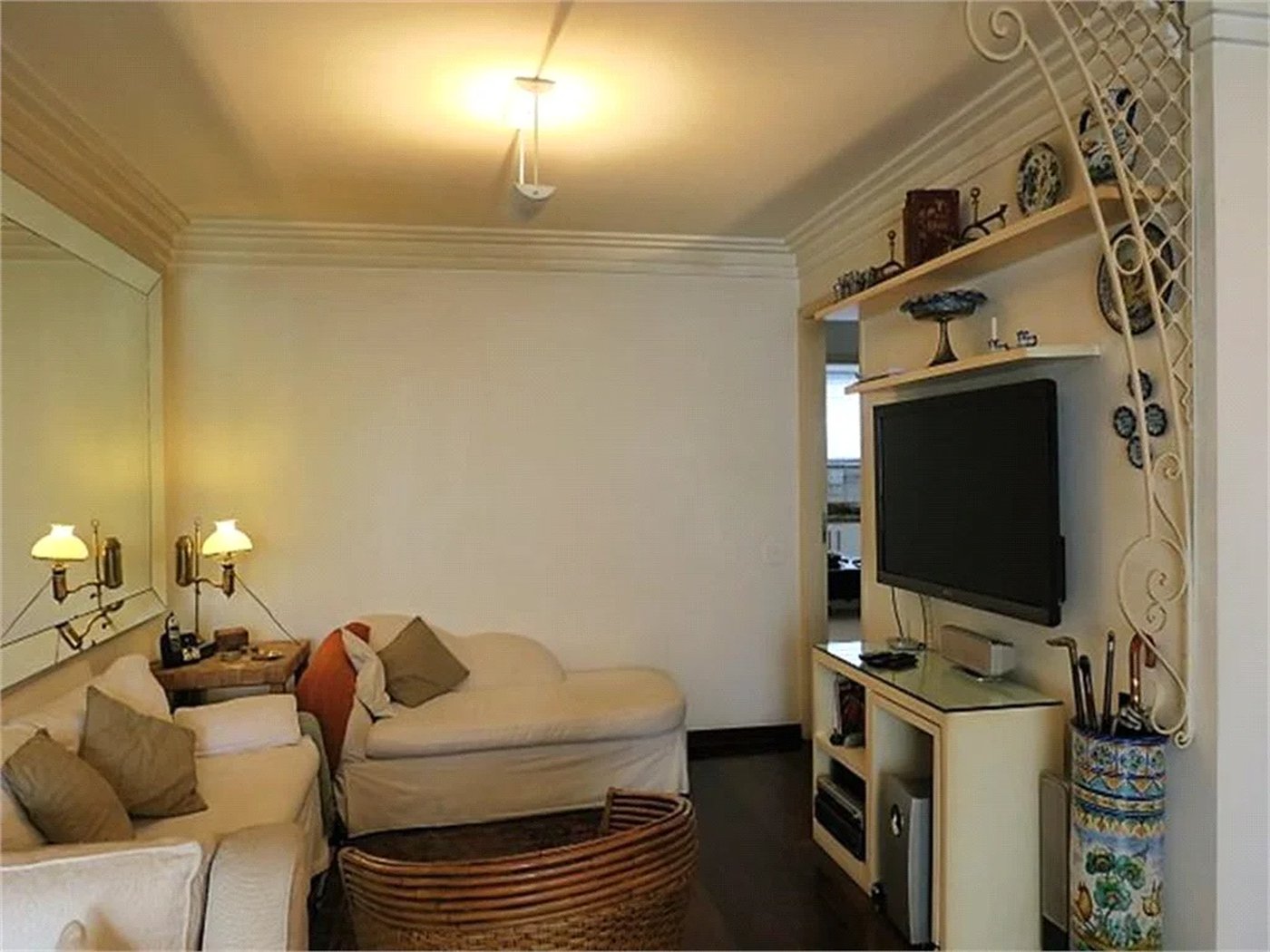 Apartamento à venda com 3 quartos, sendo 1 suíte, em Real Parque, São Paulo, SP