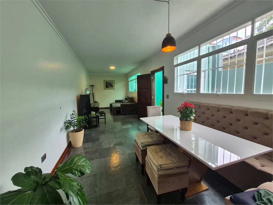 Casa à venda com 3 quartos, sendo 1 suíte,  em Vila Indiana, São Paulo, SP