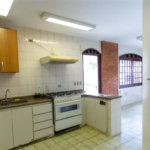 Casa à venda com 4 quartos, sendo 1 suíte,  em Vila Tiradentes, São Paulo, SP
