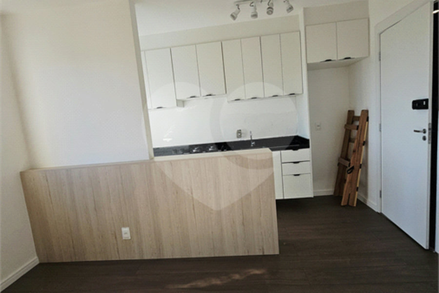 Apartamento à venda com 2 quartos em Santana, São Paulo, SP