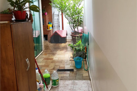 Sobrado à venda com 2 quartos, sendo 1 suíte, em Chácara Jafet, Mogi das Cruzes, SP