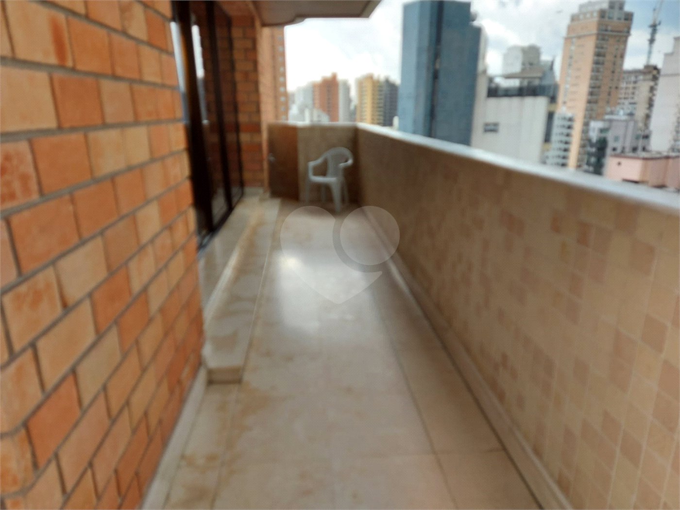 Apartamento à venda com 4 suítes em Moema, São Paulo, SP