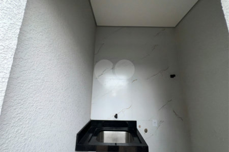Casa à venda com 3 quartos, sendo 1 suíte, no condomínio Horto Florestal Villagio, Sorocaba - SP