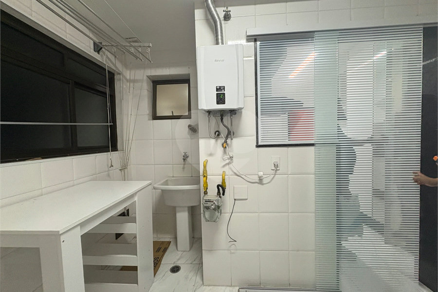 Apartamento à venda com 3 quartos, sendo 1 suíte, em Santana, São Paulo, SP