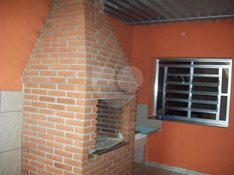 Casa Térrea à venda com 3 quartos, sendo 1 suíte, em Vila Constança, São Paulo, SP