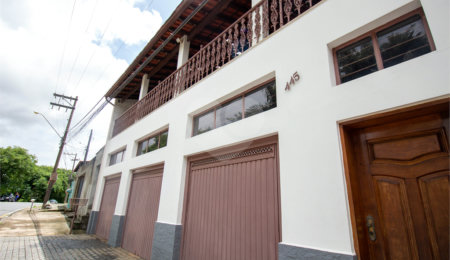 Sobrado à venda com 5 quartos, sendo 1 suíte,  em Jardim Villaça, São Roque, SP