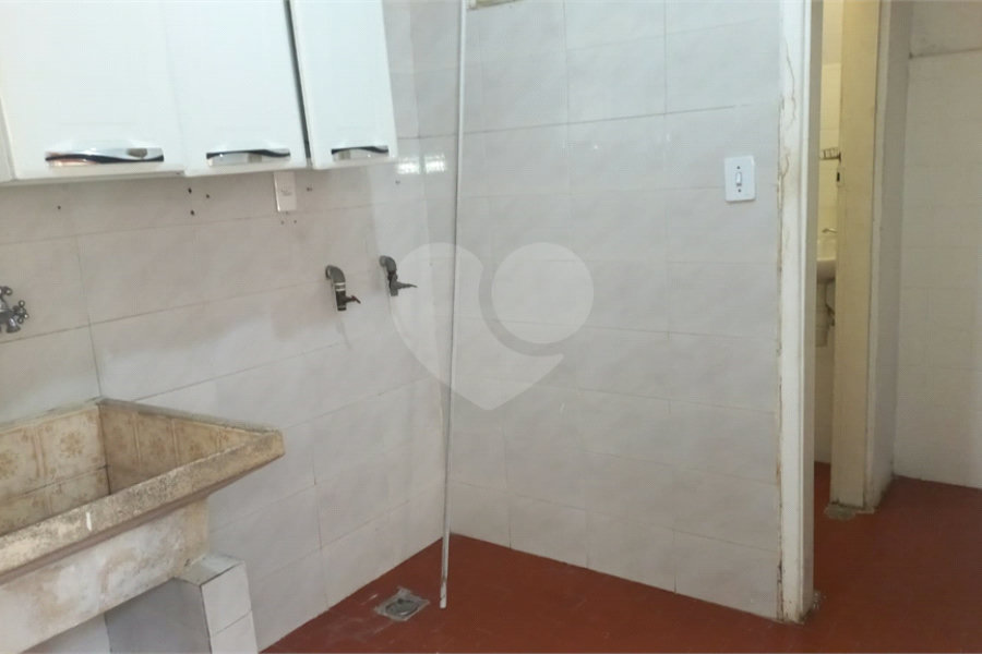 Sobrado à venda com 4 quartos, sendo 1 suíte, em Vila Mazzei, São Paulo, SP