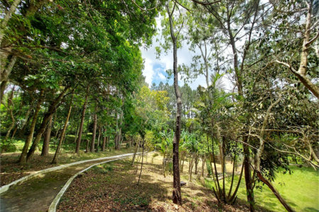 Casa à venda com 4 quartos, sendo 1 suíte, no Centro, Ibiúna, SP