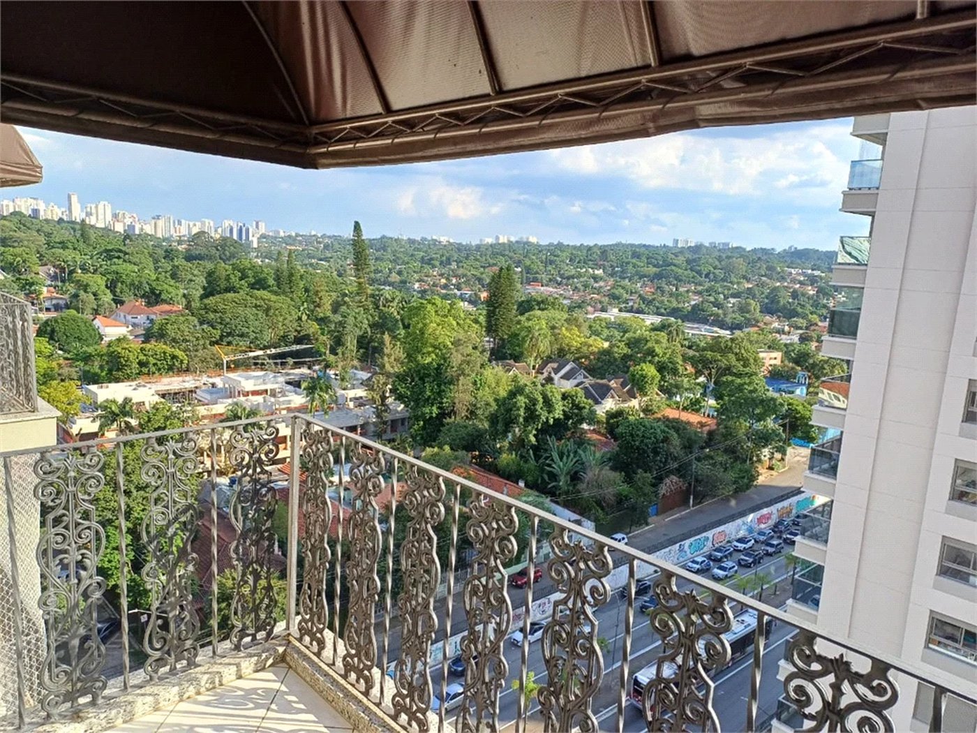 Apartamento à venda com 3 quartos, sendo 1 suíte,  em Brooklin Paulista, São Paulo, SP