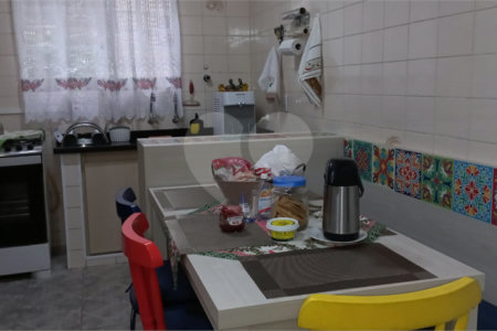 Sobrado à venda com 3 quartos em Água Fria, São Paulo, SP