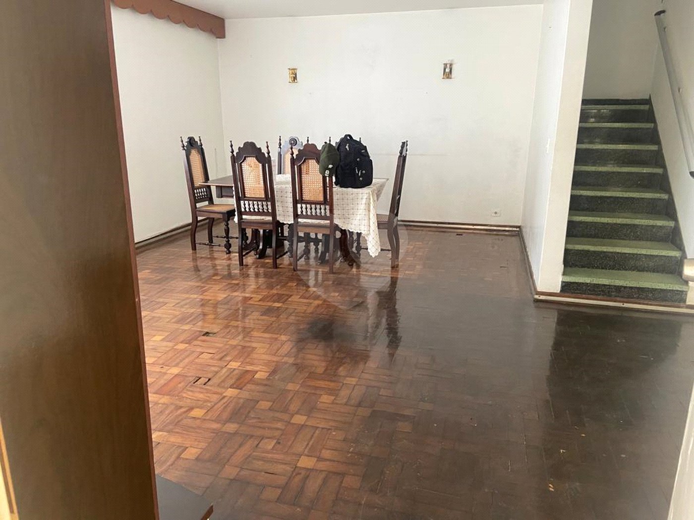 Sobrado à venda com 3 quartos, sendo 1 suíte, em Parada Inglesa, São Paulo, SP