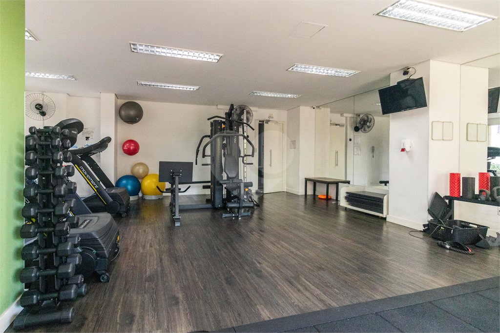 Apartamento à venda com 3 quartos, sendo 2 suítes, em Vila Romana, São Paulo, SP