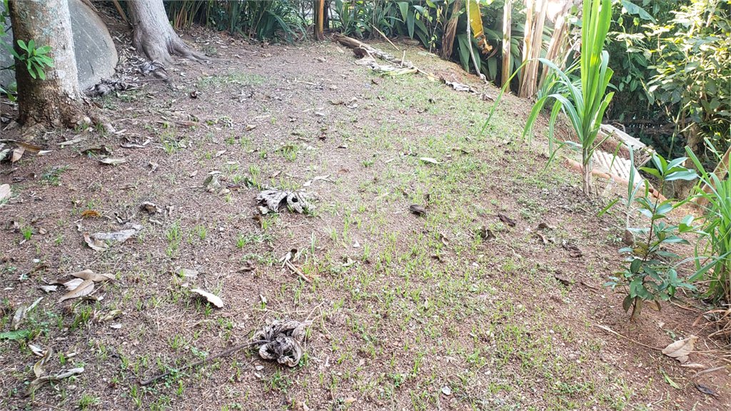Sobrado à venda com 3 quartos, sendo 1 suíte, em Horto, São Paulo, SP
