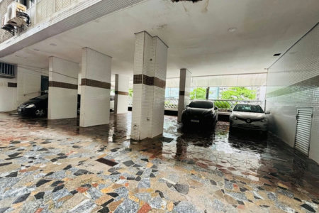 Apartamento com 2 dormitórios à venda, 85 m² por R$ 680.000,00 - Pompéia - Santos/SP