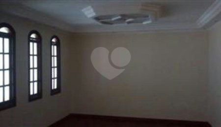 Sobrado à venda com 3 quartos, sendo 1 suíte,  em Horto, São Paulo, SP