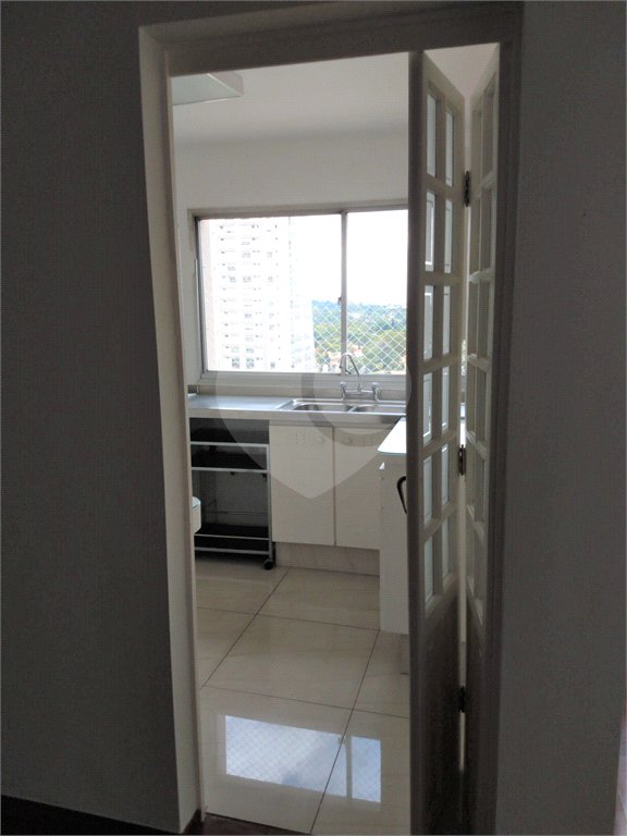 Apartamento para alugar com 2 quartos, sendo 1 suíte, em Campo Belo, São Paulo, SP