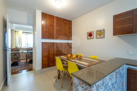 Cobertura à venda com 3 quartos, sendo 1 suíte, em Vila Pirajussara, São Paulo, SP