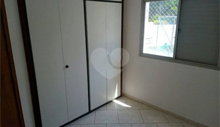 Apartamento à venda com 3 quartos, sendo 1 suíte,  em Vila Indiana, São Paulo, SP