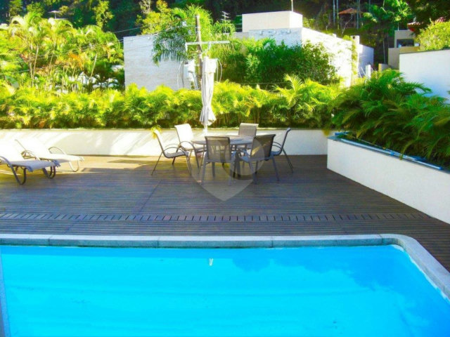 Casa de Vila à venda com 4 suítes em Morumbi, São Paulo, SP