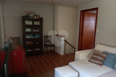 Casa à venda com 3 quartos, sendo 1 suíte,  em Vila Monumento, São Paulo, SP