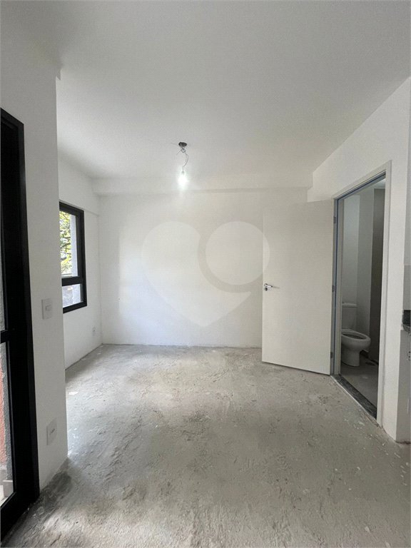 Apartamento à venda com 1 quarto em Sumarezinho, São Paulo, SP