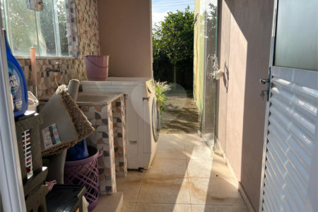 Sobrado à venda com 4 quartos, sendo 1 suíte, em Estância Conceição, Itapetininga, SP