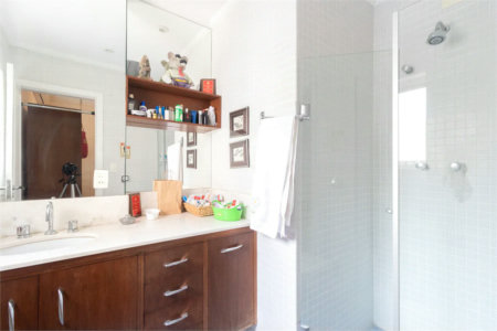 Apartamento em Higienópolis com 3 quartos, 3 suítes, 2 vagas, 277 m² de área útil