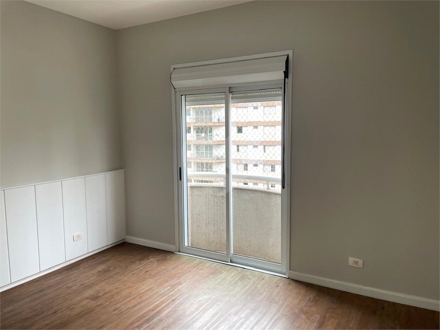 Apartamento à venda com 3 suítes em Campo Belo, São Paulo, SP